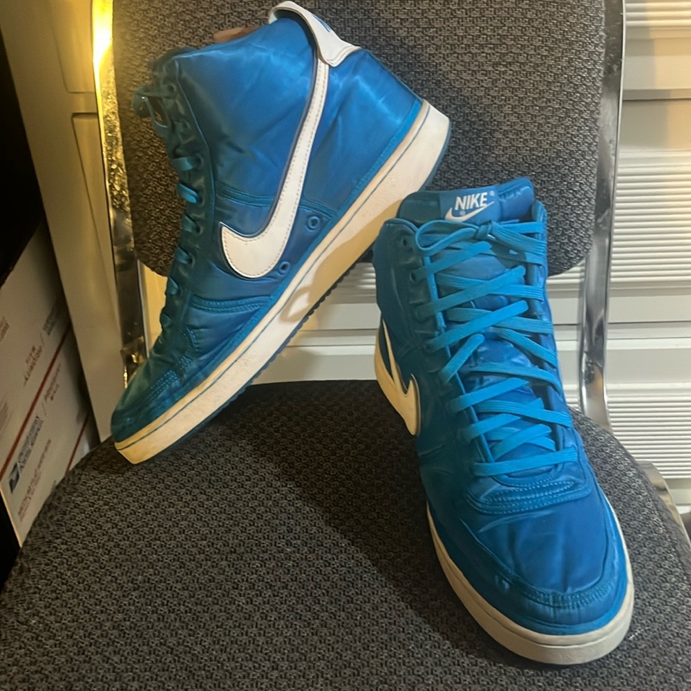 Vandal Supreme High 'Blue Orbit'